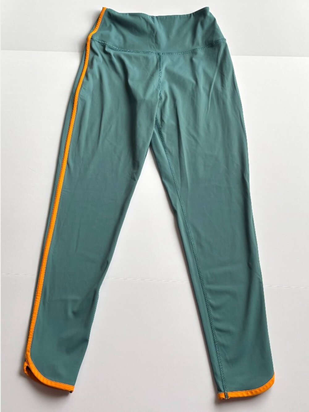Spiritual Gangster Marley Cabana Blue 7/8 Legging Size Medium